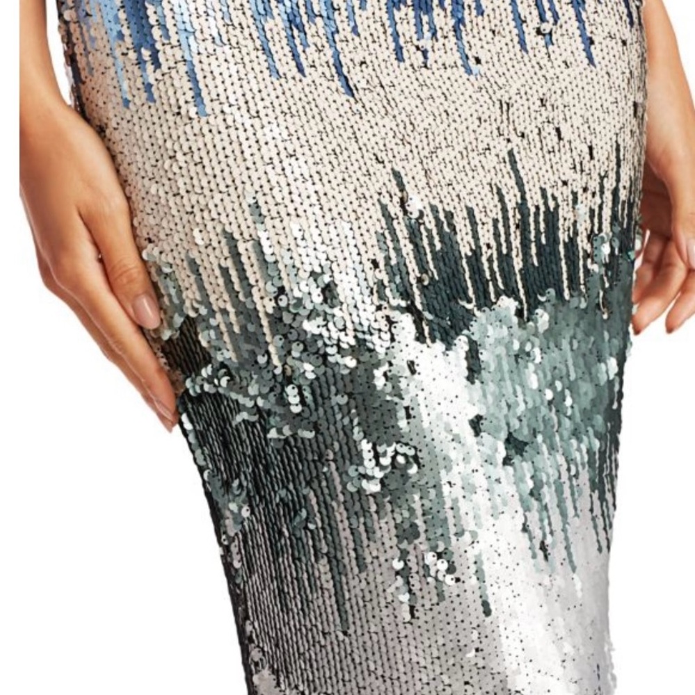 Le Superbe Liza midi sequin pencil skirt in a Green and Blue Sequin size Large - Picture 9 of 13